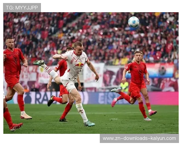 拜仁主场0-2落后弗赖堡，奥利塞助攻小将卡尔扳回一城